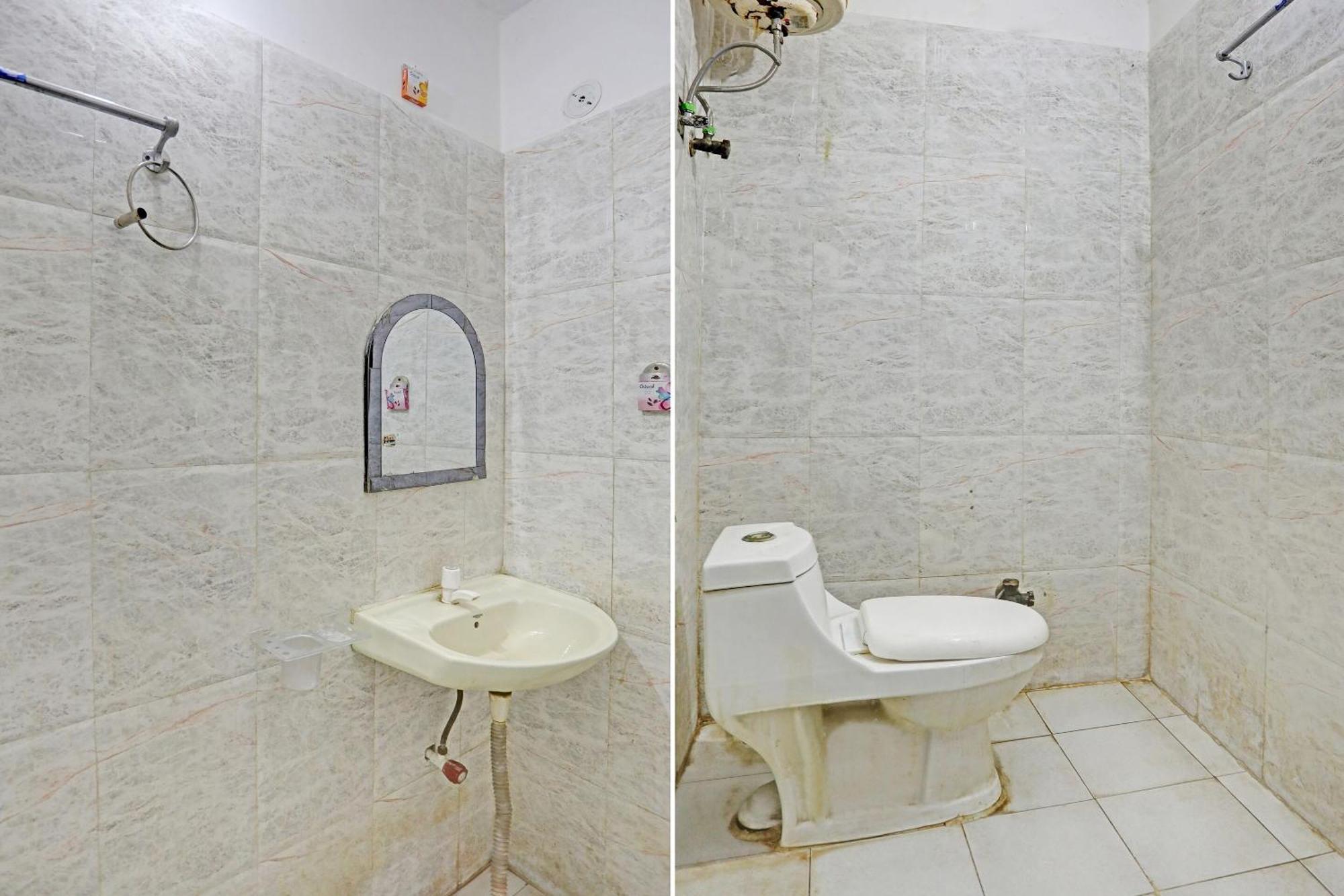 Collection O Mayank Guest House Near Iskcon Temple Noida Kālkāji Devi 외부 사진